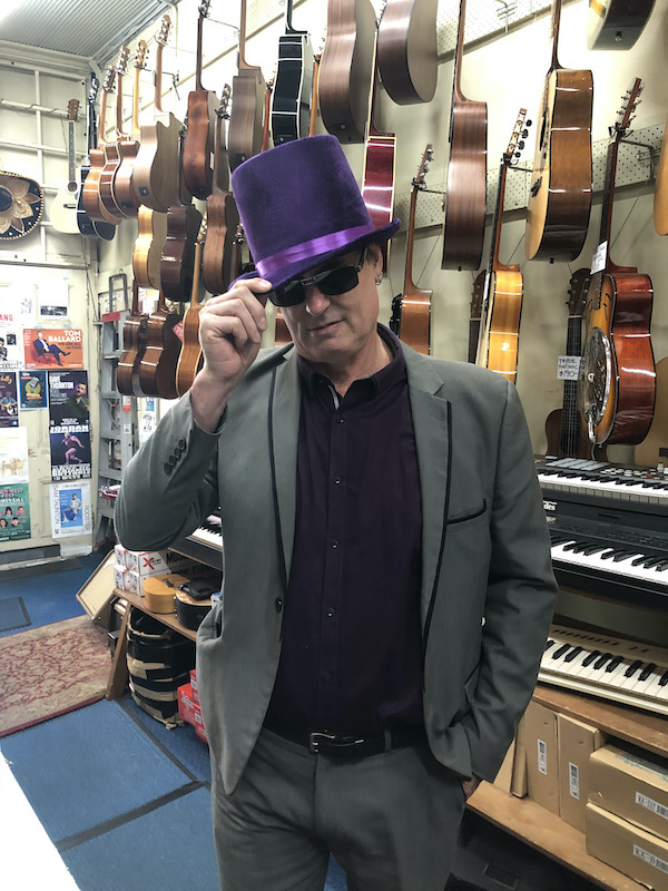 dale yello-glasses.jpeg