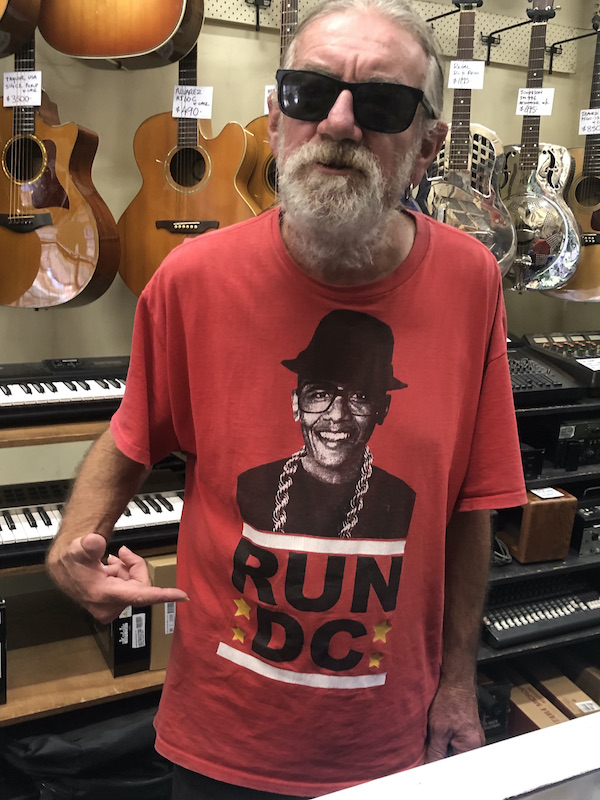 dale yello-glasses.jpeg